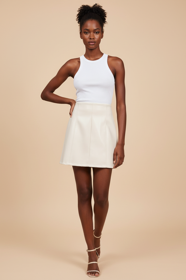 Jupe Cuir Crème Mini Chic