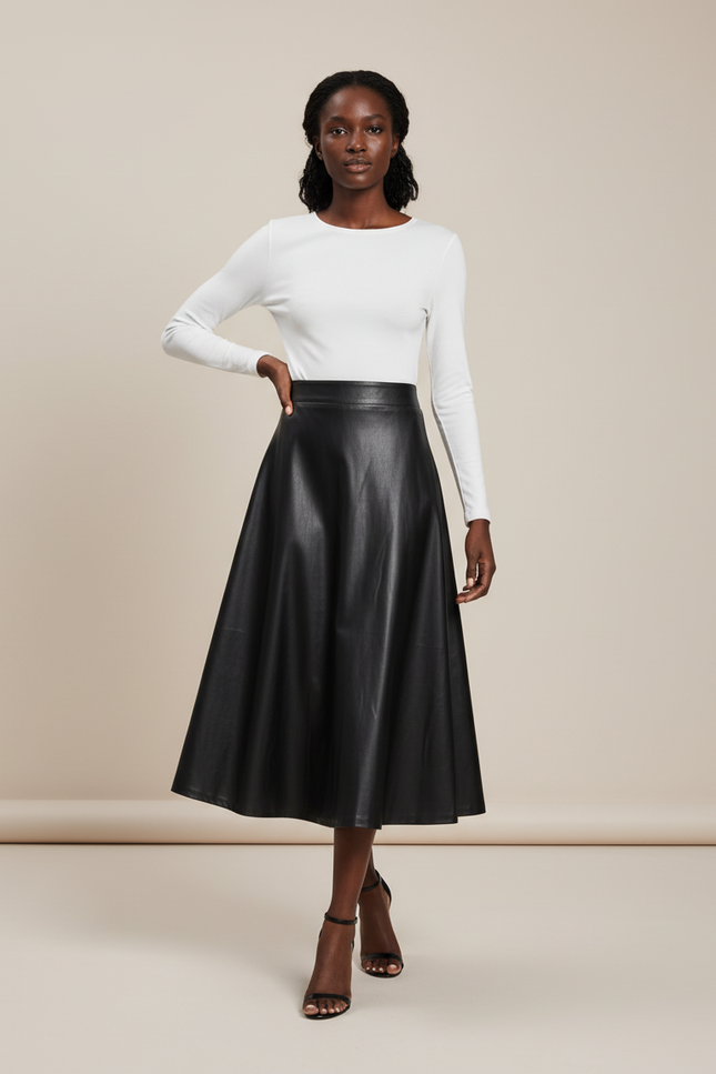 Jupe Cuir Noire Évasée Chic