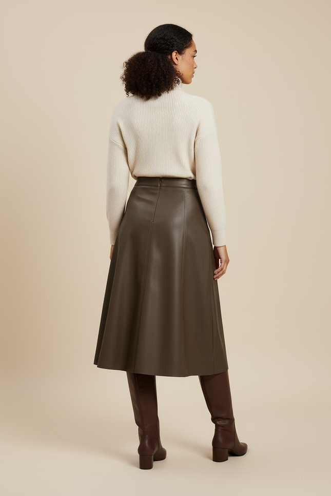 Jupe Cuir Marron Évasée Élégante Fluide