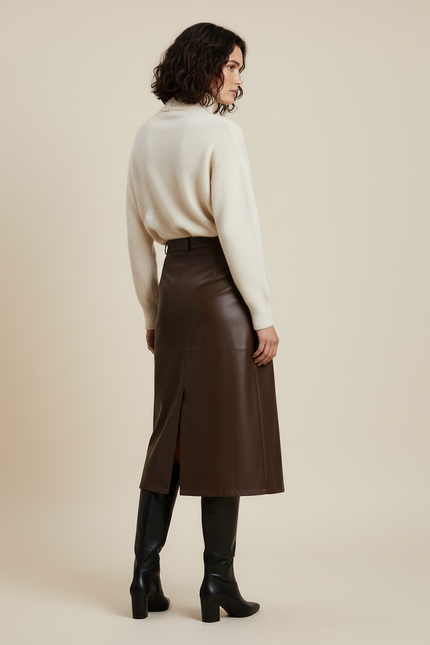 Jupe En Cuir Avec Bouton Devant